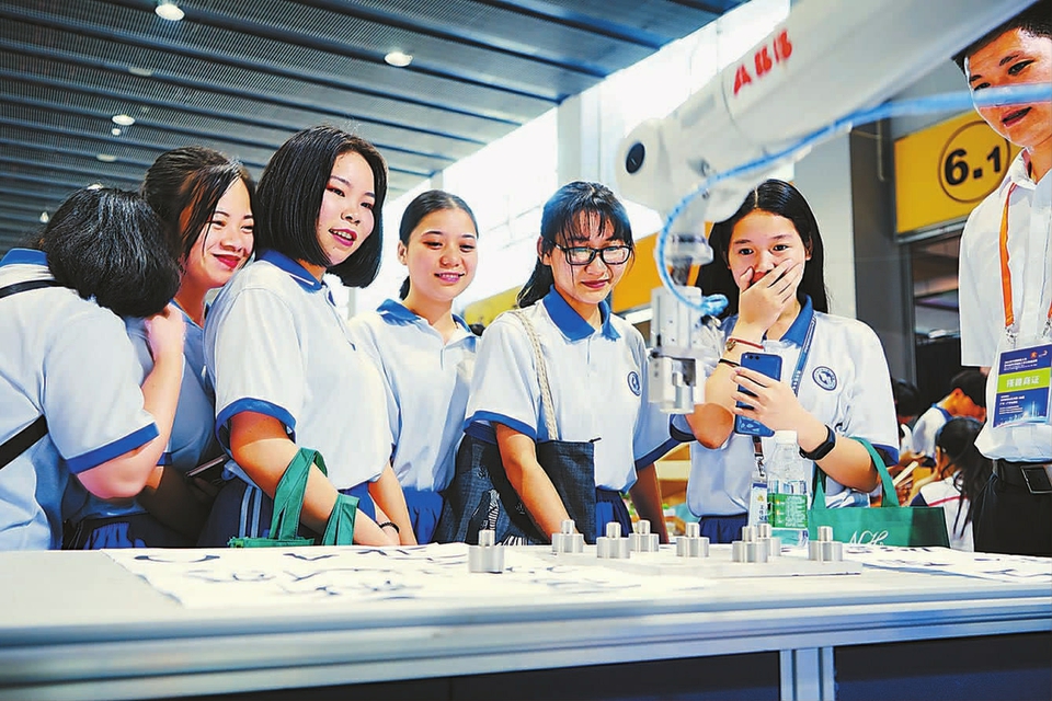 持续的激情 不一样的精彩——走进2018年中国技能大赛暨第45届世赛全国选拔赛广东赛区 持续的激情 不一样的精彩——走进2018年中国技能大赛暨第45届世赛全国选拔赛广东赛区