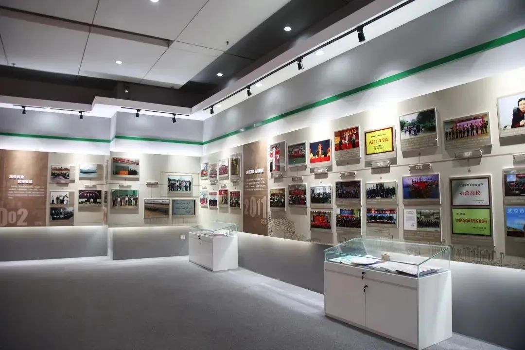 2022.11.17校史馆照片 摄影:李若源 (6).jpg 图片