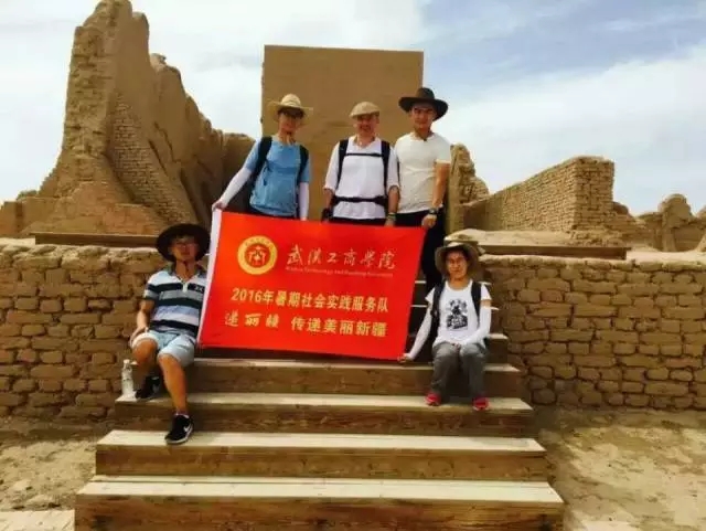 1491659162325879.jpg 640.webp.jpg