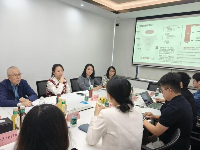 人工智能学院领导带队巡查亿达信...